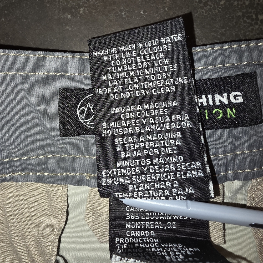 Men's Expedition Hybrid Shorts for Versatile Wear - Picture 8 of 13